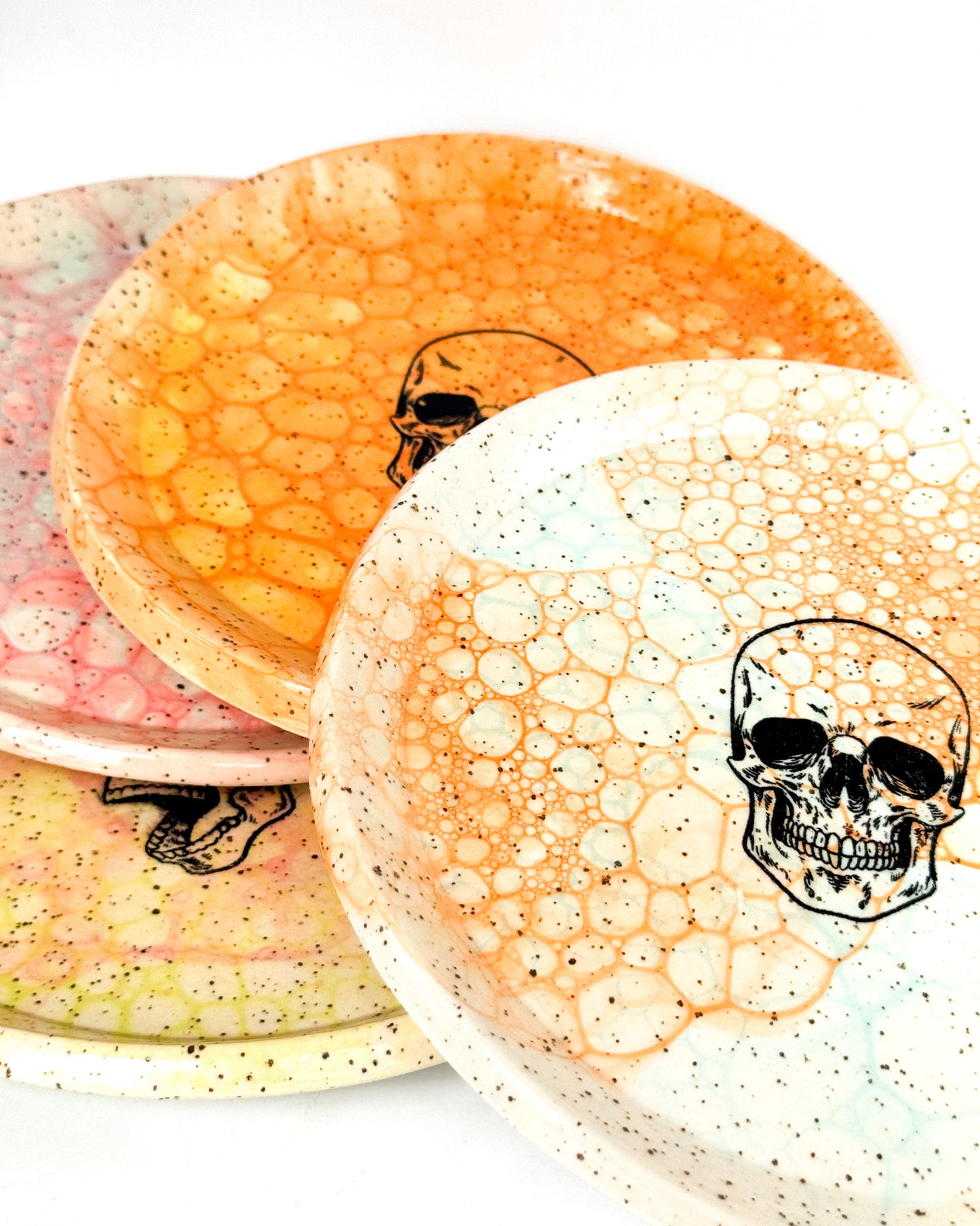 Bubbled Skull Speckled Plate | Pink and Blue
