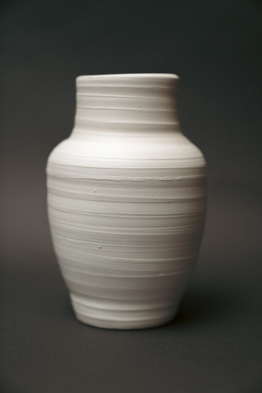 7" Porcelain Vase | The Fine Art Collection